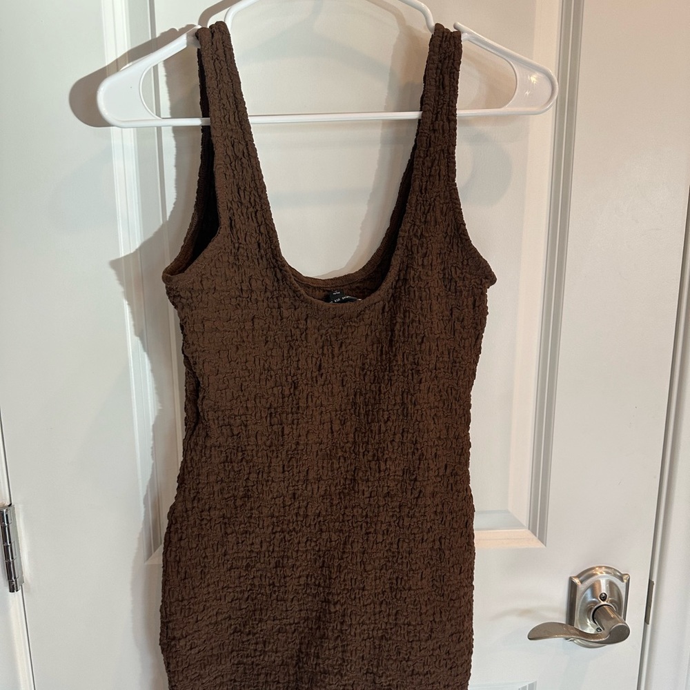 Brown scrunch mini dress🤩